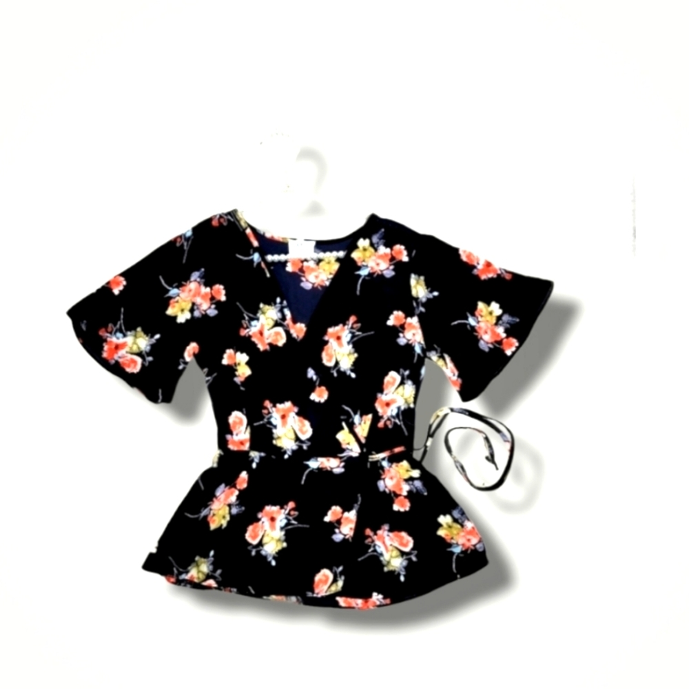 SIENNA SKY Floral Blouse